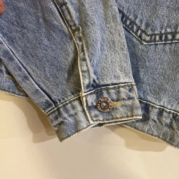 [S]C+D+M Leopard patched Distressed Cropped Jean Jacket - Picture 5 of 7
